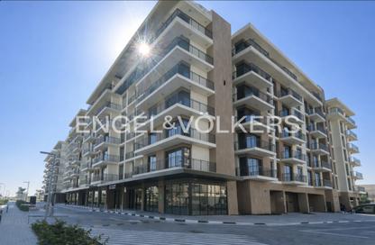 Apartment - 2 Bedrooms - 2 Bathrooms for sale in Holland Gardens - Town Square - Dubai
