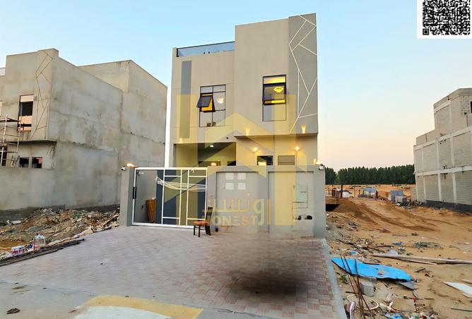 72720242 - Property Image 2