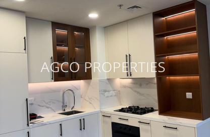 Apartment - 1 - 1 for rent in The Mayfair - Town Square - Dubai