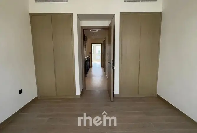 121984470 - Property Image 3