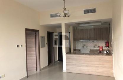 Apartment - 1 - 2 for rent in Al Falak Residence - Dubai Silicon Oasis - Dubai