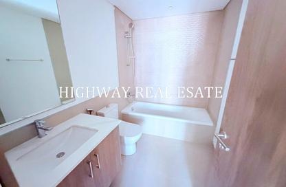 Apartment - 1 Bedroom - 2 Bathrooms for sale in Jawaher Residences - Maryam Island - Al Khan - Sharjah Apartment - 1 Bedroom - 2 Bathrooms for sale in Jawaher Residences - Maryam Island - Al Khan - Sharjah