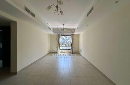 Apartment - 2 - 3 for rent in Al Mamzar - Al Mamzar - Sharjah - Sharjah