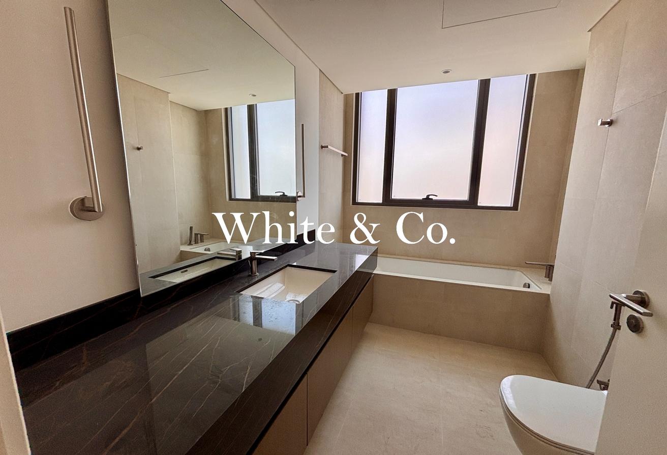 Genuine listing | Huge plot 4BR| Vacant photo 17