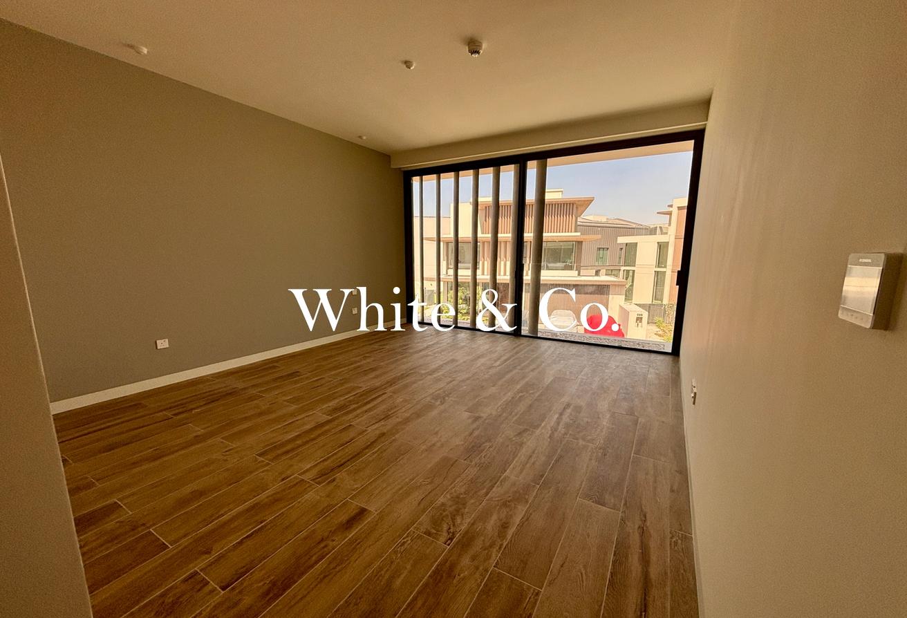 Genuine listing | Huge plot 4BR| Vacant photo 7