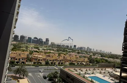 شقة - 2 غرف نوم - 3 حمامات للبيع في في2 - مدينة دبي الرياضية - دبي