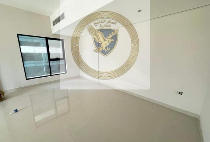 90489387 - Property Image 2