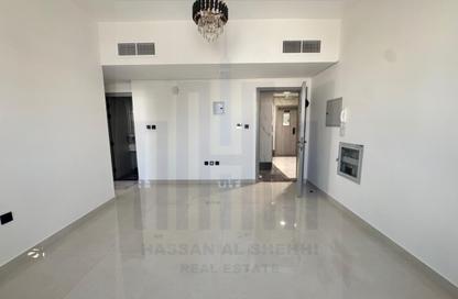 Apartment - 1 - 1 for rent in Muwaileh 29 Building - Muwaileh - Sharjah