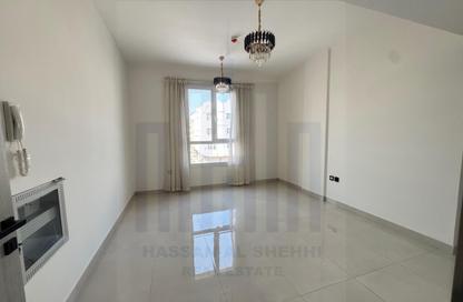 Apartment - 1 - 1 for rent in Muwaileh 29 Building - Muwaileh - Sharjah