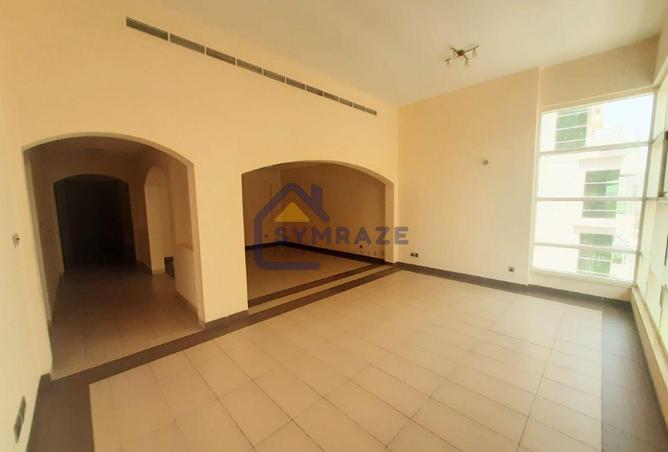 58163312 - Property Main Image