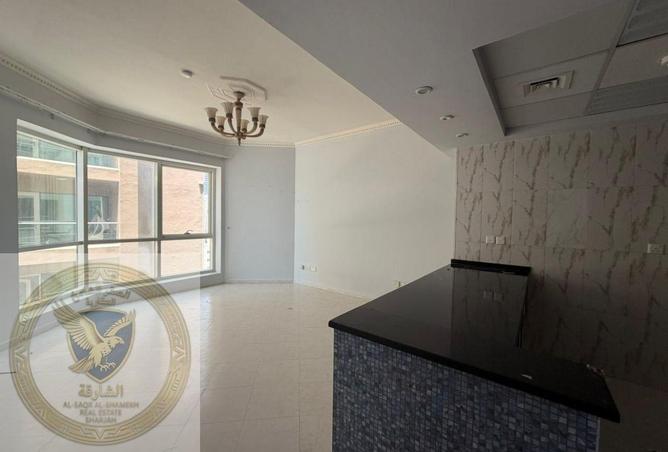 102820729 - Property Image 3