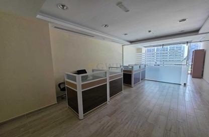 Office Space - Studio - 2 Bathrooms for rent in Tamani Art Tower - Business Bay - Dubai