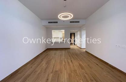 Apartment - 1 Bedroom - 2 Bathrooms for rent in The Waves Residences - Al Mankhool - Bur Dubai - Dubai