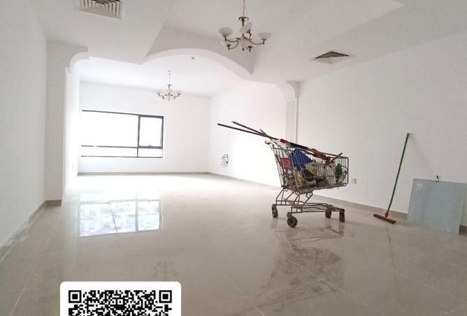 58569926 - Property Main Image