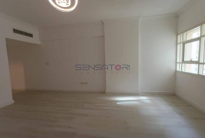 81944435 - صورة العقار 3