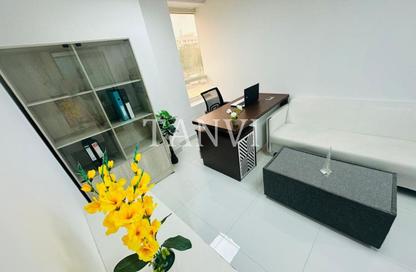 Office Space - Studio - 1 Bathroom for rent in Silver Home Building - Hor Al Anz - Deira - Dubai