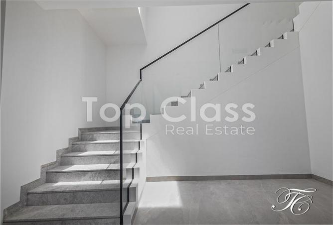 102006883 - Property Image 3