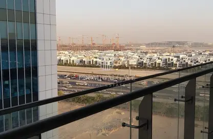 Apartment - 1 Bedroom - 2 Bathrooms for rent in Avanti - Business Bay - Dubai