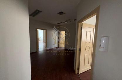 Co-working space - Studio - 2 Bathrooms for rent in Al Majaz 1 - Al Majaz - Sharjah