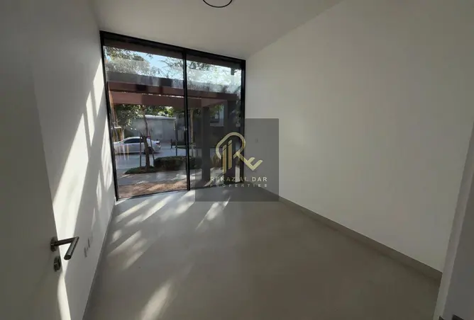 110534015 - Property Image 3