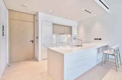 Apartment - 1 Bathroom for rent in Kempinski Residences The Creek - Dubai Healthcare City 2 - Al Jaddaf - Dubai