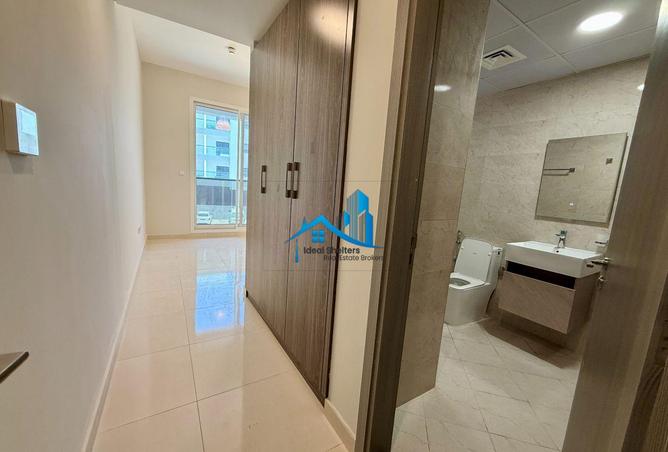 Brand New Apartment | 3 Wash Rooms | Balcony