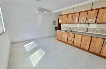 Whole Building - 7+ Bedrooms - 7+ Bathrooms for rent in Muwailih Building - Muwaileh - Sharjah