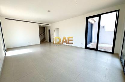 تاون هاوس - 4 - 5 للايجار في تاون هاوس قرية جبل علي - قرية جبل علي - جبل علي - دبي