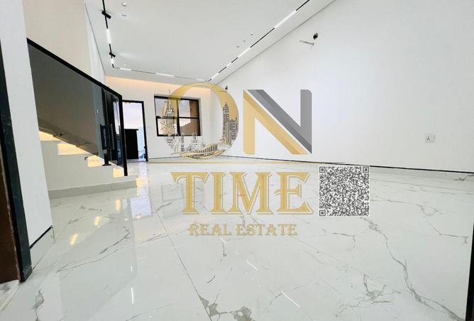 2PFYYLclqUa - Property Image 2