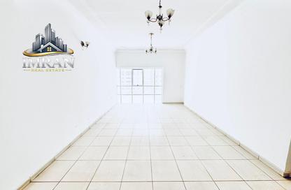 Apartment - 2 Bedrooms - 3 Bathrooms for rent in New Al Taawun Road - Al Taawun - Sharjah Apartment - 2 Bedrooms - 3 Bathrooms for rent in New Al Taawun Road - Al Taawun - Sharjah