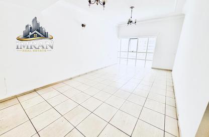 Apartment - 2 Bedrooms - 3 Bathrooms for rent in New Al Taawun Road - Al Taawun - Sharjah