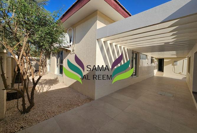 73863230 - Property Image 2