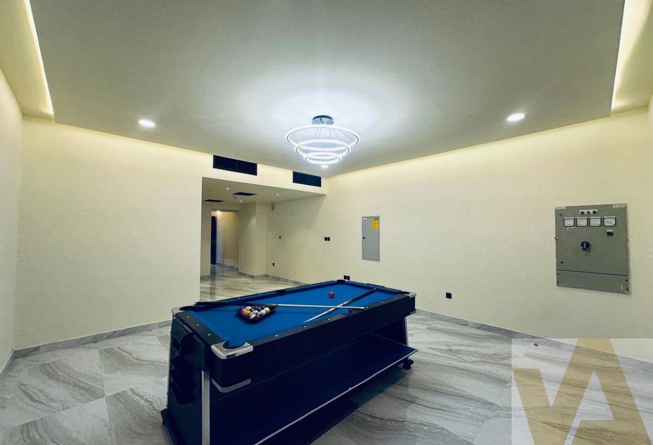 Fully Furnished | Massive 4 bed | Vacant now photo 8