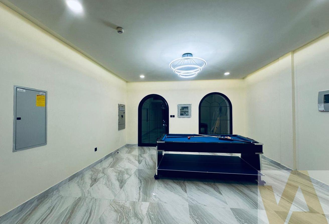 Fully Furnished | Massive 4 bed | Vacant now photo 5