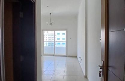 Apartment - 1 Bedroom - 2 Bathrooms for rent in Al Majaz 3 - Al Majaz - Sharjah