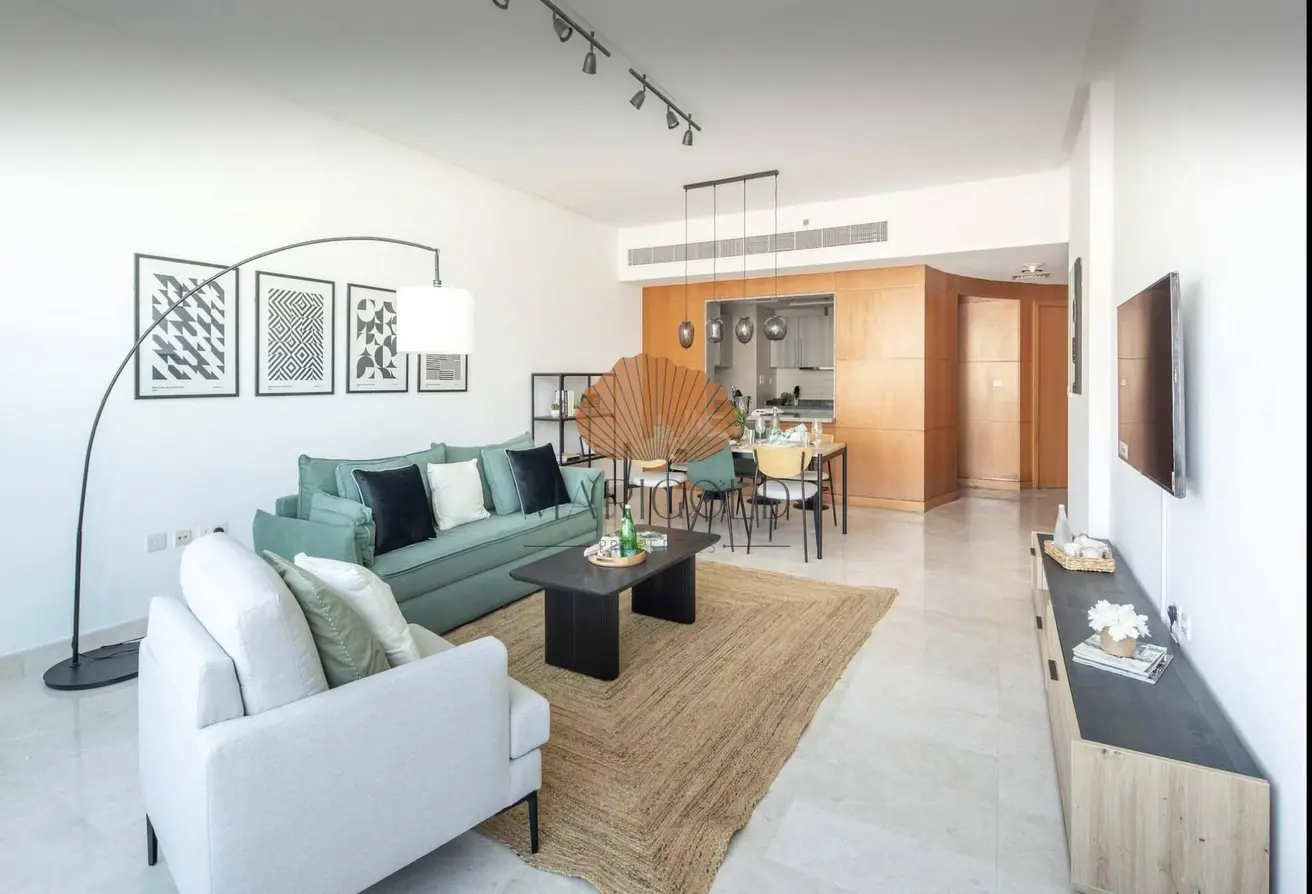 165500379 - Property Main Image