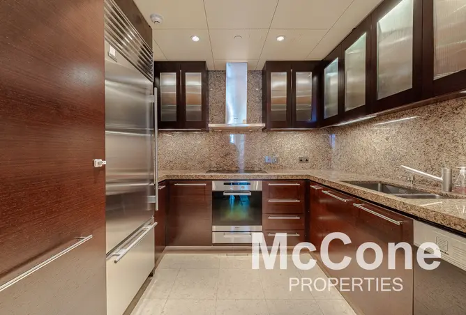 151923940 - Property Image 3