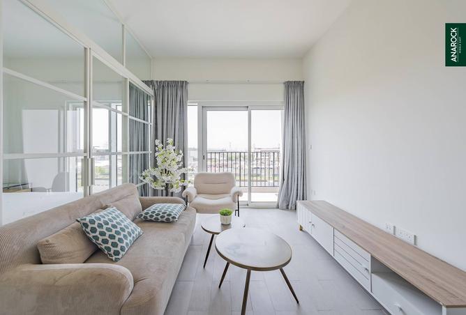 Fully Furnished | Prime Location | Community View photo 2