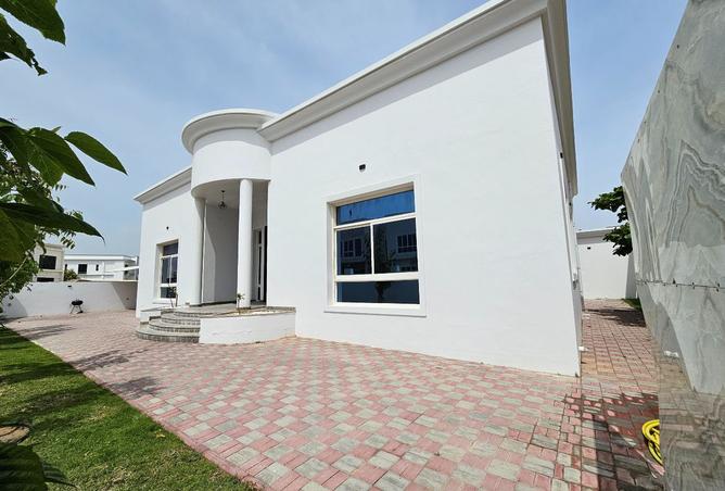 126083988 - Property Main Image