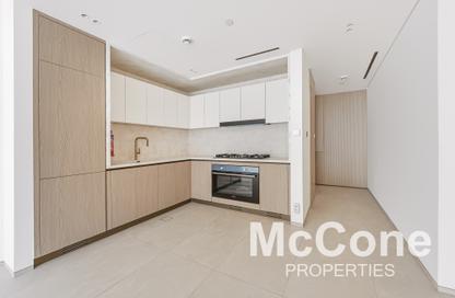 Apartment - 2 - 2 for rent in Binghatti Pinnacle - Dubai Healthcare City 2 - Al Jaddaf - Dubai