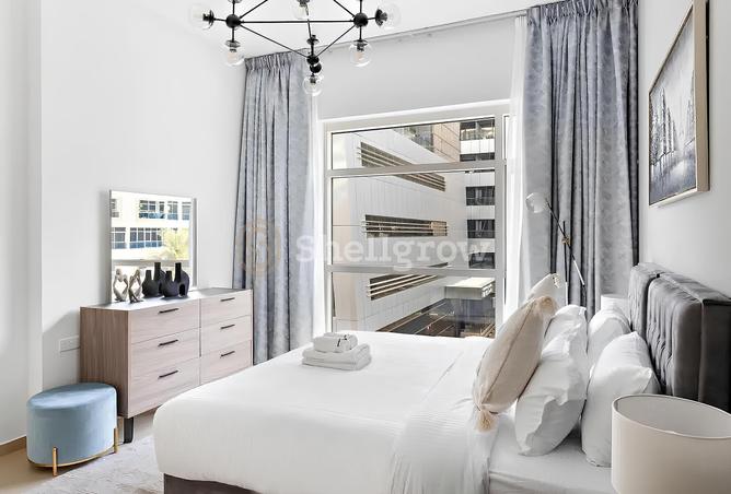 بجانب مترو مركز دبي للسلع المتعددة | مفروشة بالكامل