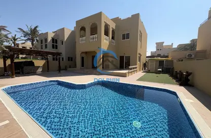 دوبلكس - 4 غرف نوم - 5 حمامات للايجار في فلل قرية الحمرا - قرية الحمرا - رأس الخيمة