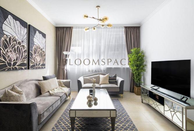 82352929 - Property Image 2