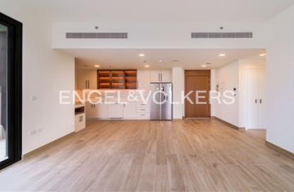 Apartment - 2 Bedrooms - 2 Bathrooms for sale in Holland Gardens - Town Square - Dubai