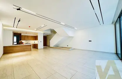 Villa - 4 Bedrooms - 6 Bathrooms for sale in Le Parc Homes II - District 12 - Jumeirah Village Circle - Dubai