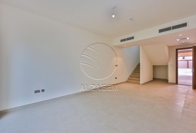 136077554 - Property Image 2