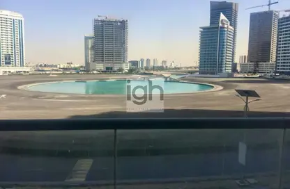 شقة - غرفة نوم - 2 حمامات للايجار في تفريعة القنال 1 - أبراج الجولف - مدينة دبي الرياضية - دبي