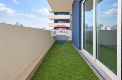 Apartment - 3 - 4 for sale in Tower 5 - Al Reef Downtown - Al Reef - Abu Dhabi