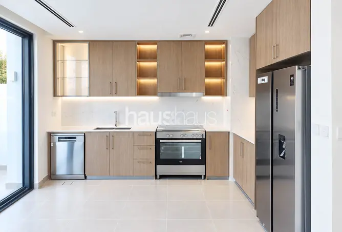 152862985 - Property Image 3