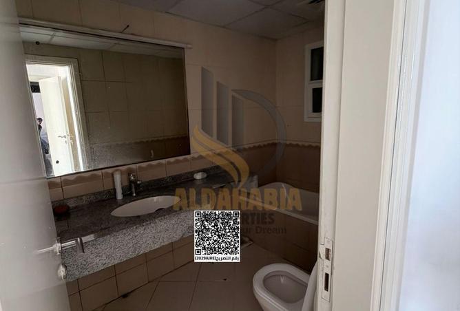 56167299 - Property Image 3